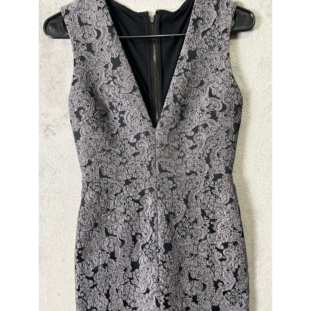 Alice + Olivia Black Lace Mini Dress XS V-Neck Cocktail‎ Party Elegant Size 0 - Picture 2 of 5
